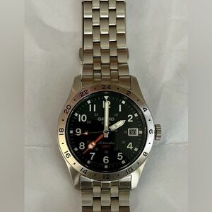 Seiko 5 Sports Field GMT Black and Stainless Steel Men's Watch
